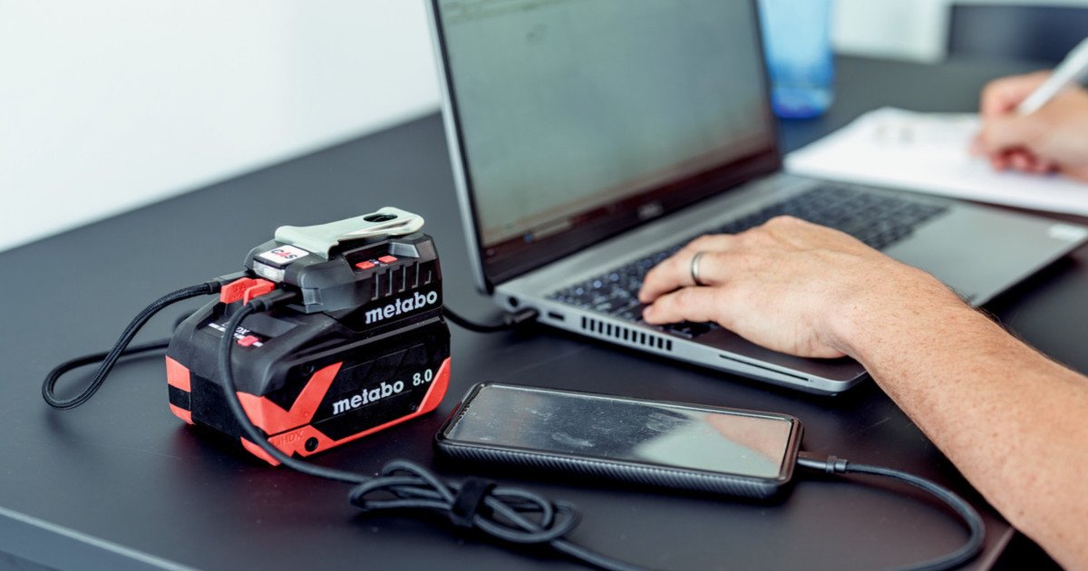 Metabo PC 18-65 – 65 W USB-C PD charger for CAS batteries